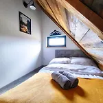 Korbielovka Z Sauna بيت للعطل كوربييلوف