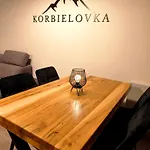 Korbielovka Z Sauna بيت للعطل