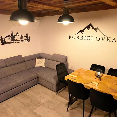 بيت للعطل Korbielovka Z Sauna كوربييلوف